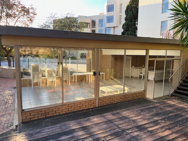 To Let 3 Bedroom Property for Rent in Sandhurst Gauteng
