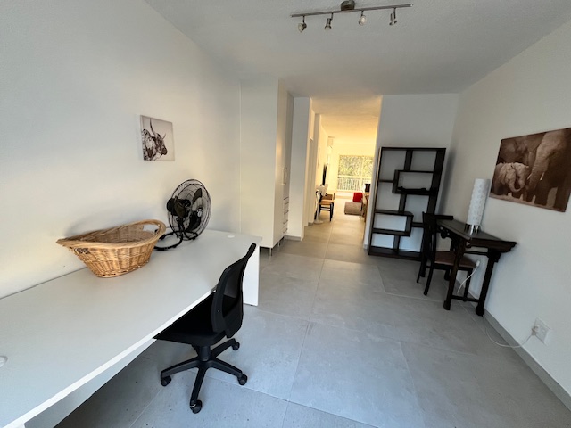 To Let 3 Bedroom Property for Rent in Sandhurst Gauteng