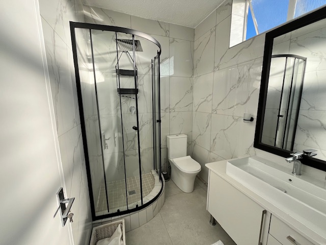 To Let 3 Bedroom Property for Rent in Sandhurst Gauteng