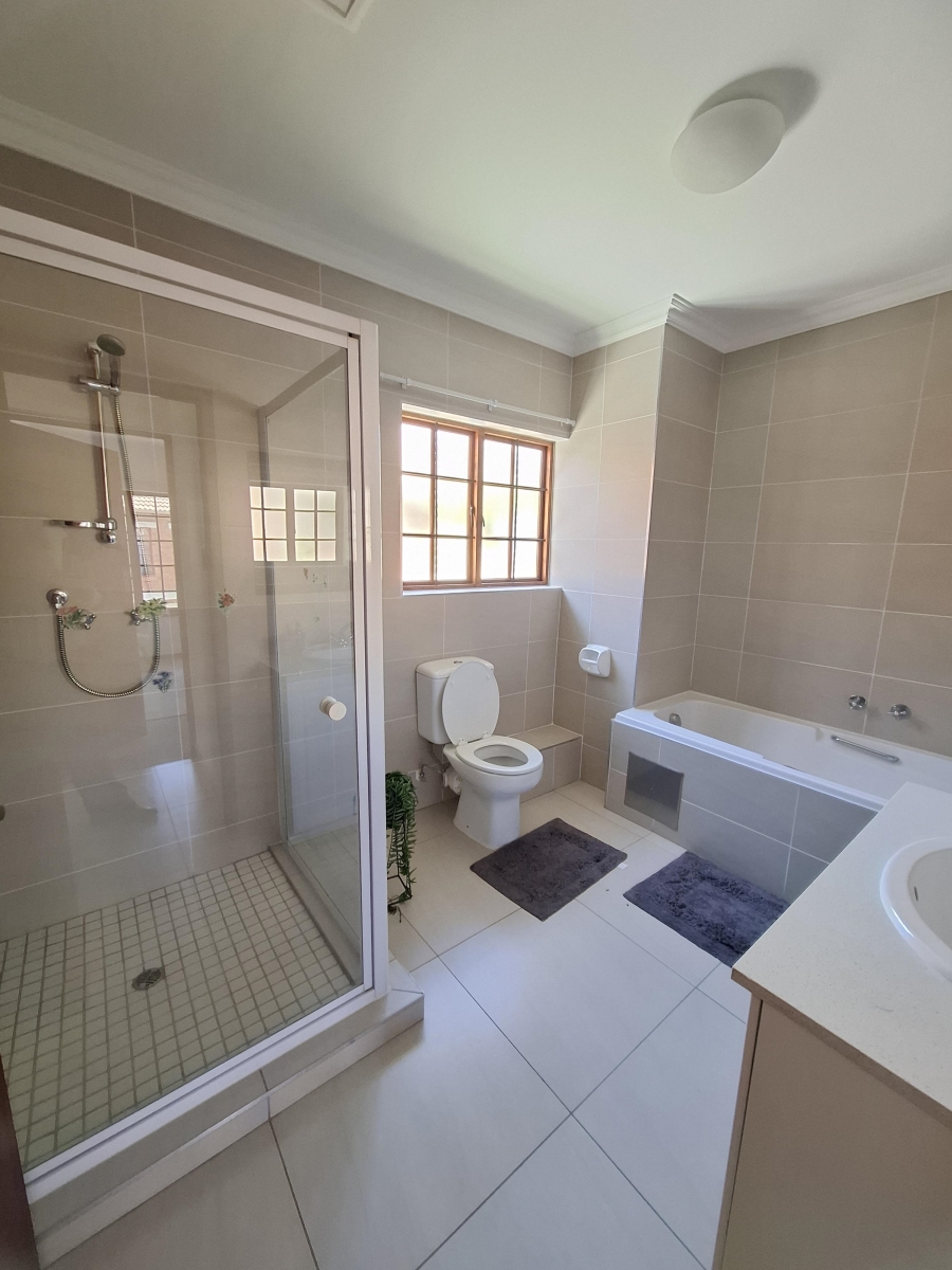 2 Bedroom Property for Sale in Equestria Gauteng