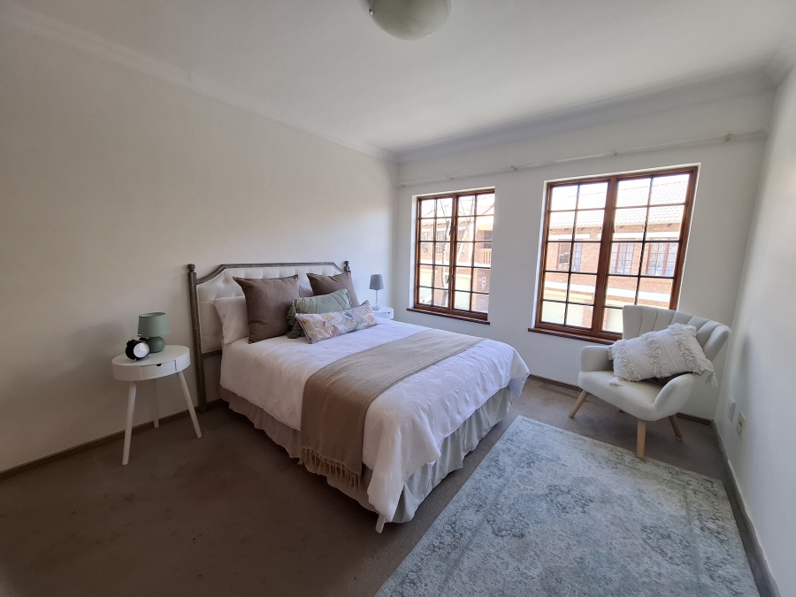2 Bedroom Property for Sale in Equestria Gauteng
