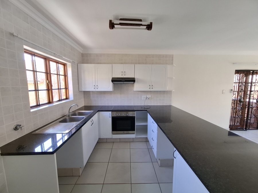 1 Bedroom Property for Sale in Equestria Gauteng