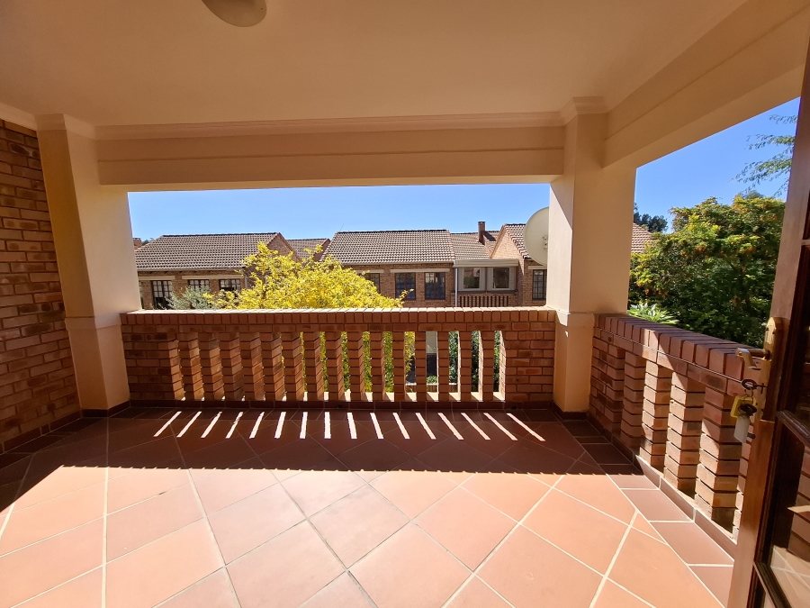 2 Bedroom Property for Sale in Equestria Gauteng
