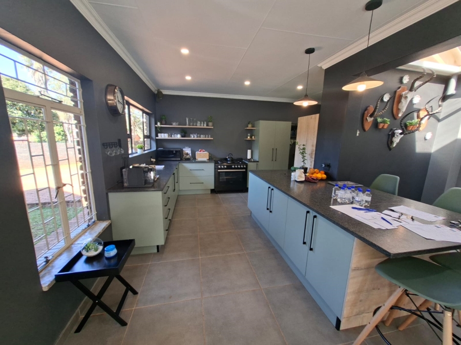 3 Bedroom Property for Sale in Helderkruin Gauteng
