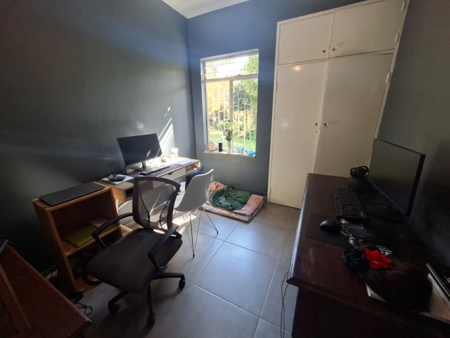 3 Bedroom Property for Sale in Helderkruin Gauteng