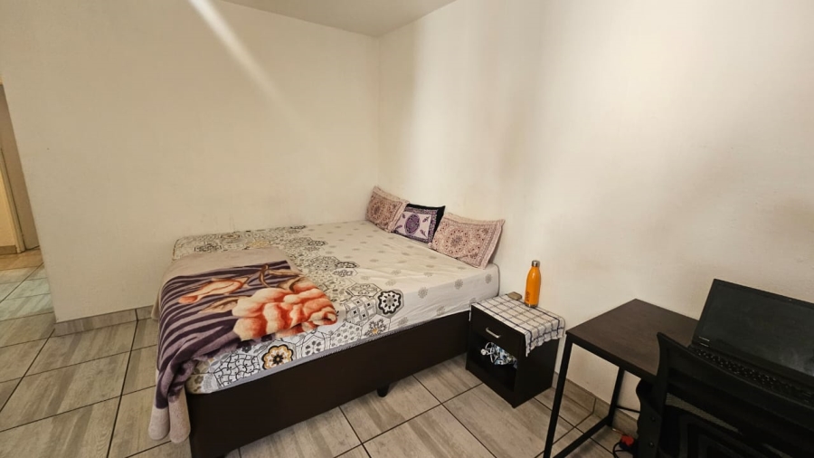 2 Bedroom Property for Sale in Morningside Gauteng