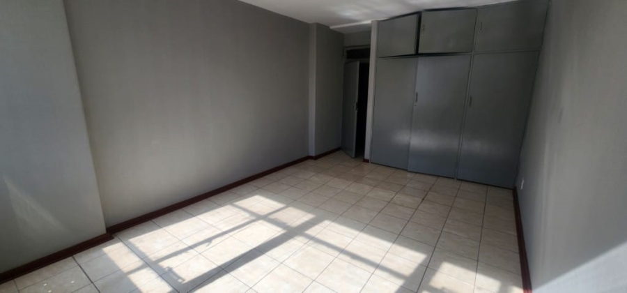 1 Bedroom Property for Sale in Berea Gauteng