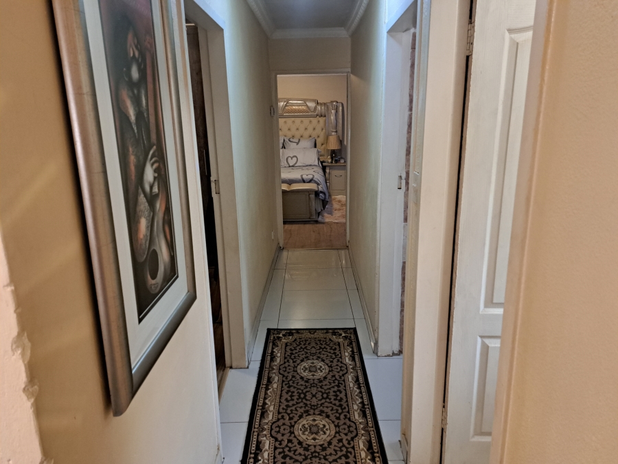 3 Bedroom Property for Sale in Protea Glen Gauteng