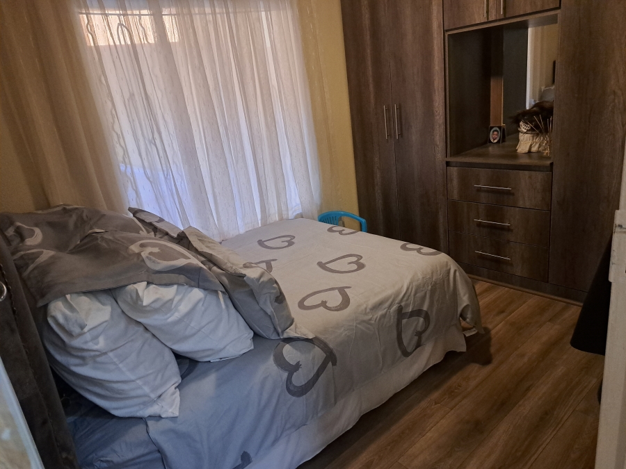 3 Bedroom Property for Sale in Protea Glen Gauteng