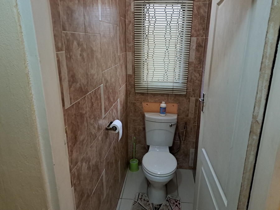 3 Bedroom Property for Sale in Protea Glen Gauteng