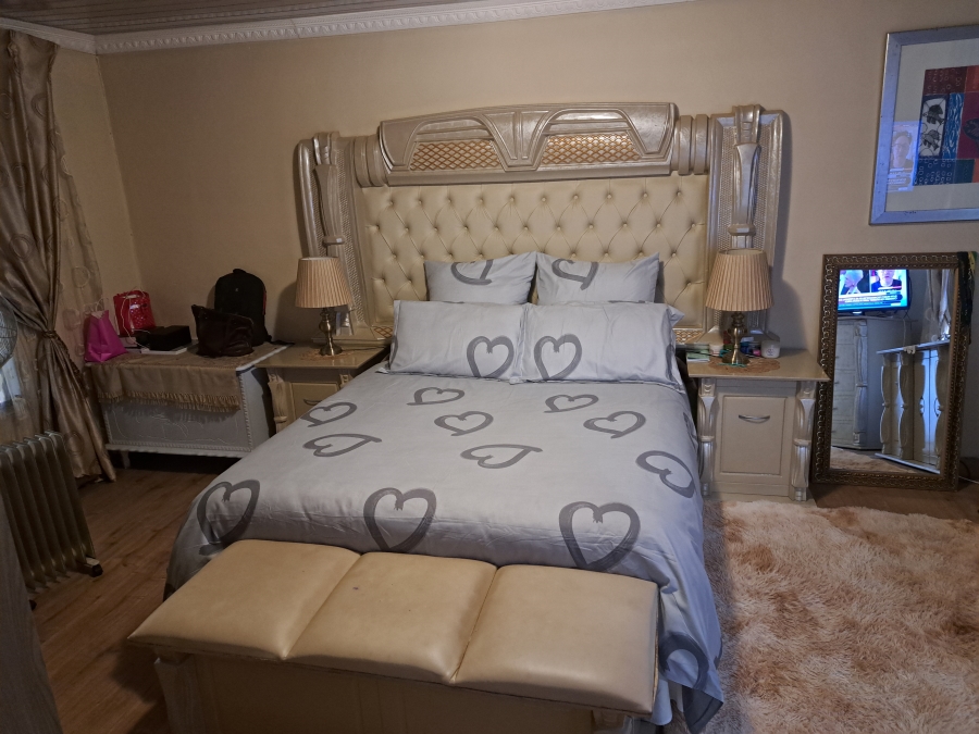 3 Bedroom Property for Sale in Protea Glen Gauteng
