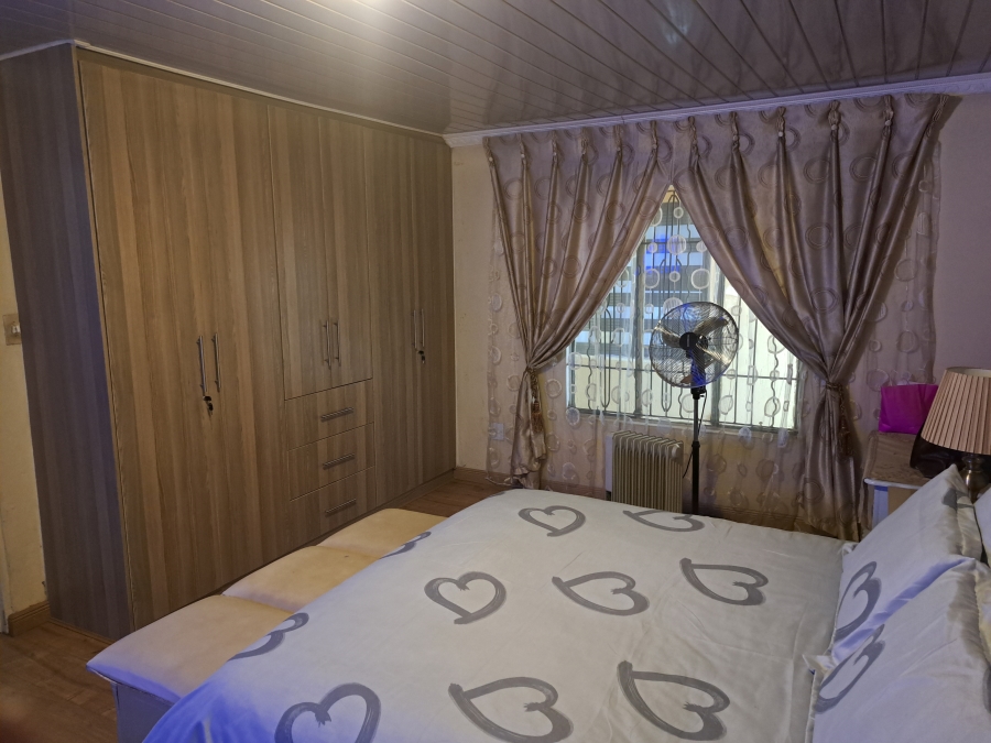 3 Bedroom Property for Sale in Protea Glen Gauteng