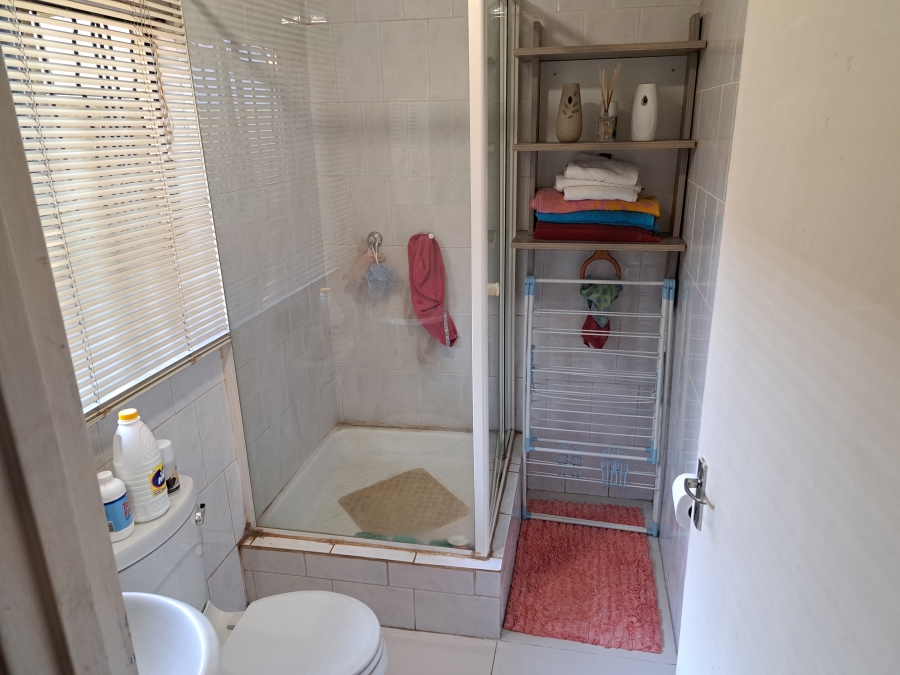 3 Bedroom Property for Sale in Protea Glen Gauteng