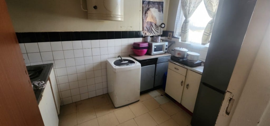 0 Bedroom Property for Sale in Hillbrow Gauteng