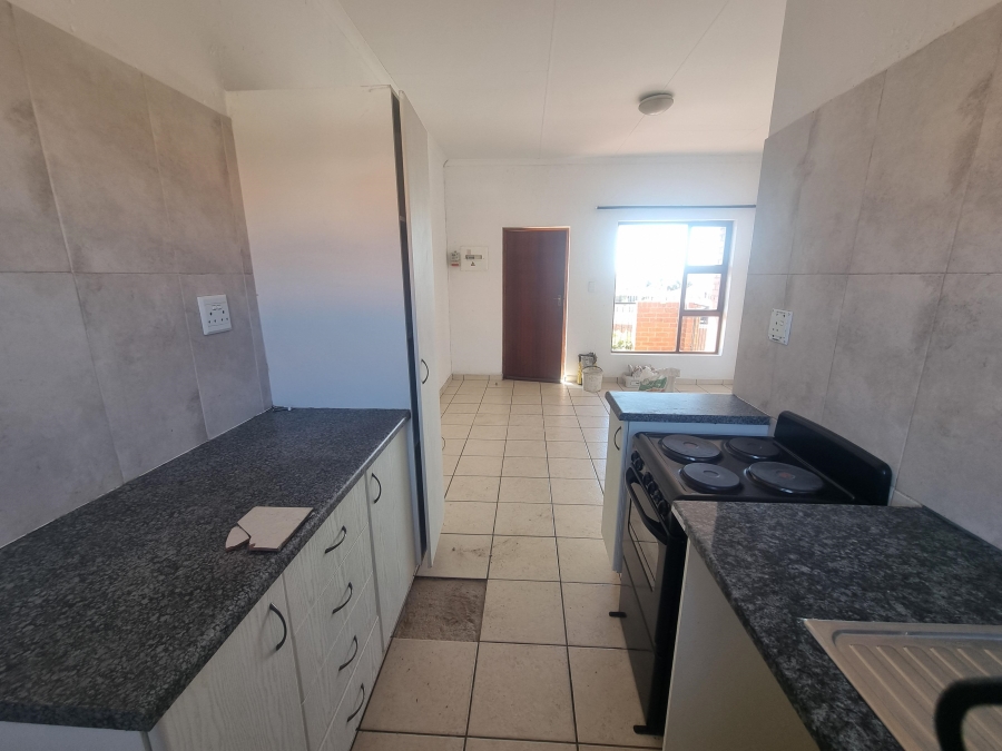 2 Bedroom Property for Sale in Ruimsig Gauteng