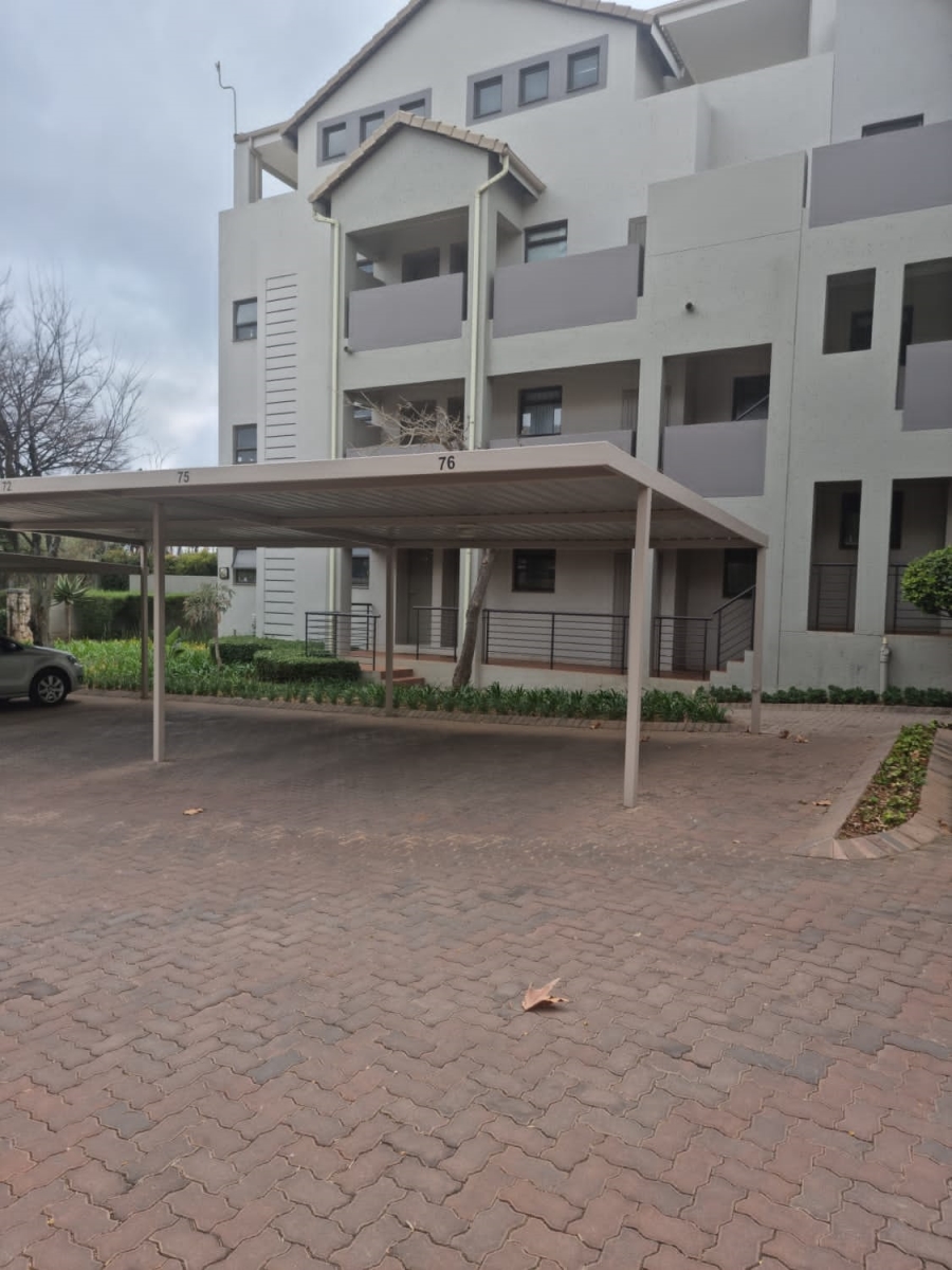 To Let 1 Bedroom Property for Rent in Bryanston Gauteng