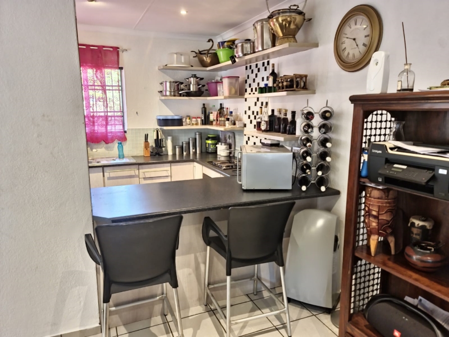 2 Bedroom Property for Sale in Equestria Gauteng