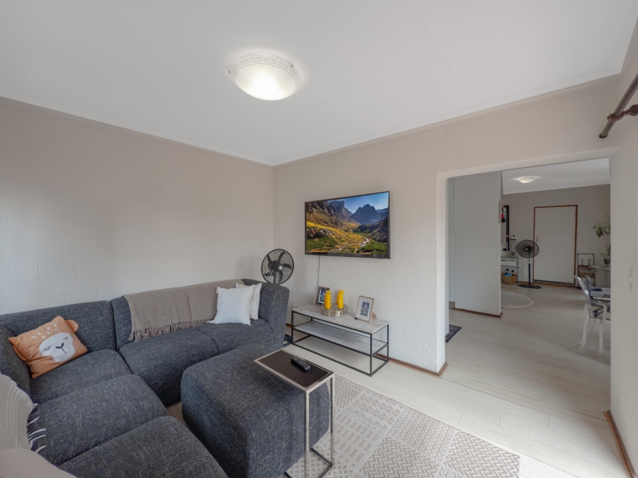3 Bedroom Property for Sale in Heuwelsig Estate Gauteng