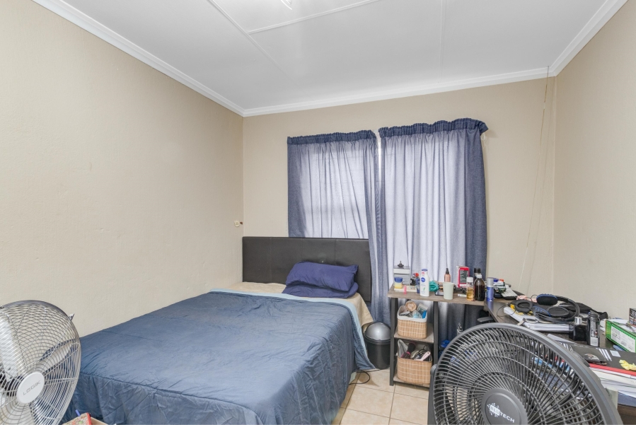 3 Bedroom Property for Sale in Heuwelsig Estate Gauteng