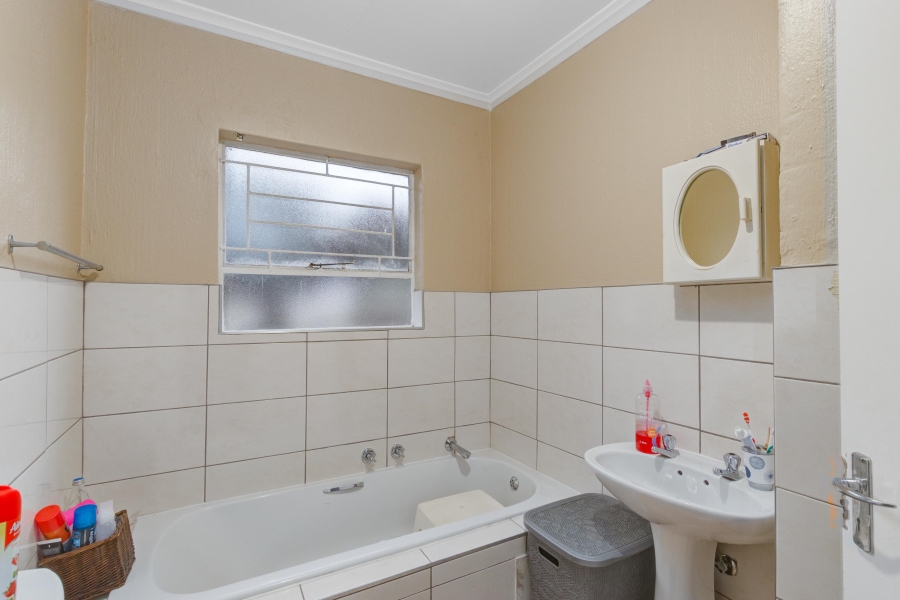 3 Bedroom Property for Sale in Heuwelsig Estate Gauteng