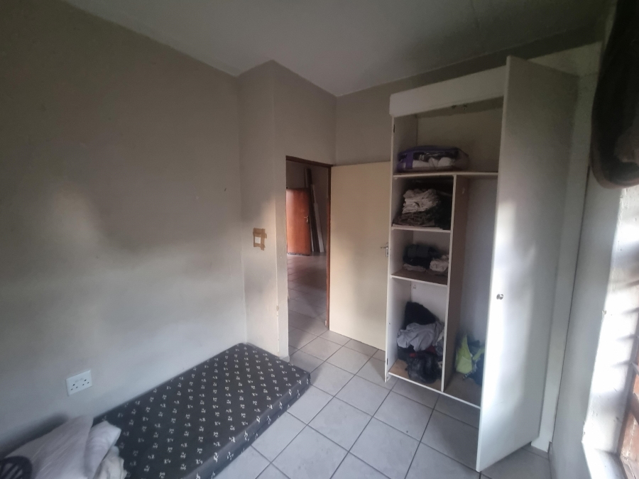 To Let 2 Bedroom Property for Rent in Ruimsig Gauteng