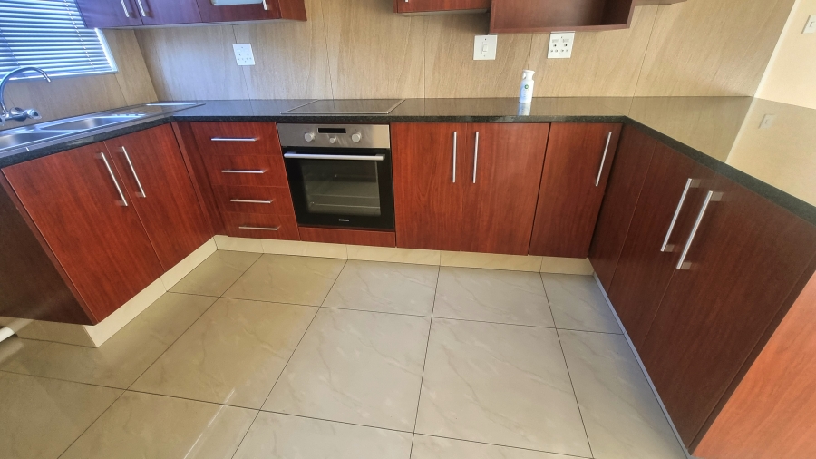 2 Bedroom Property for Sale in Meyersdal Gauteng
