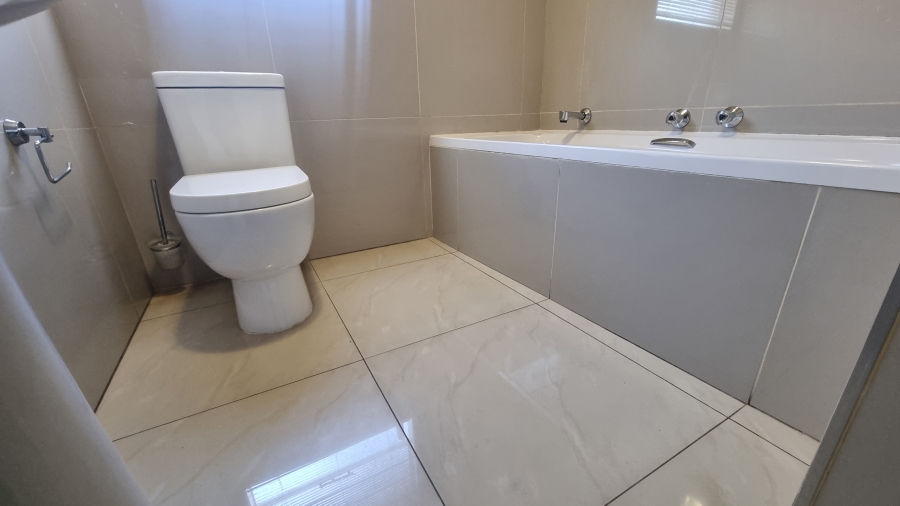 2 Bedroom Property for Sale in Meyersdal Gauteng