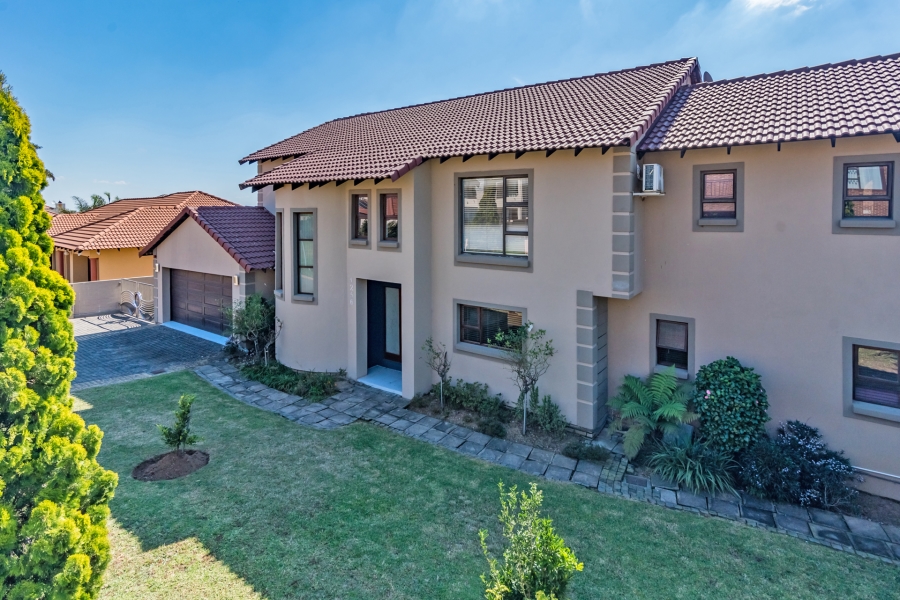 5 Bedroom Property for Sale in Crescent Wood Country Estate Gauteng