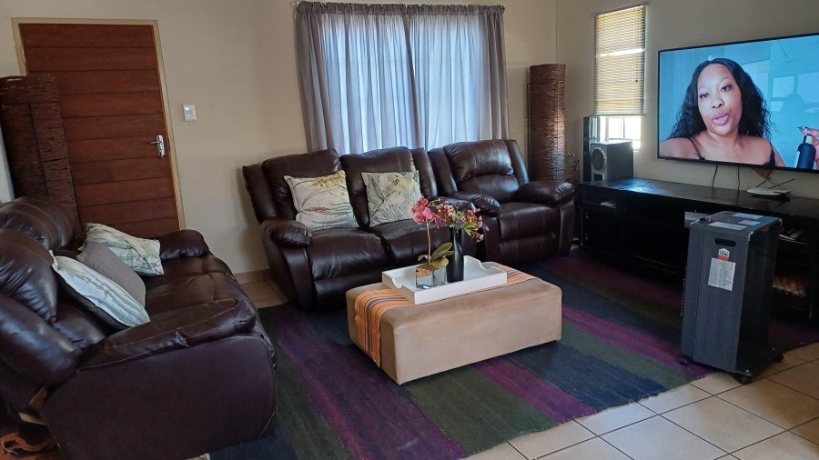 3 Bedroom Property for Sale in Sky City Gauteng