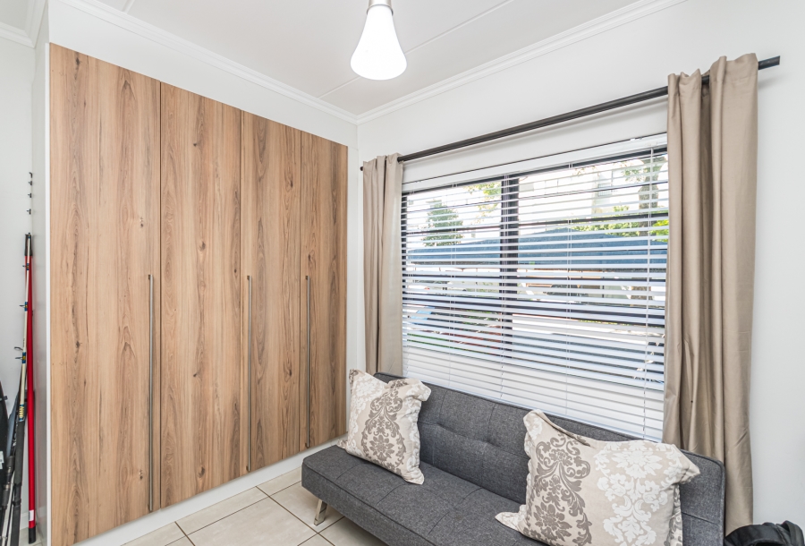 3 Bedroom Property for Sale in Crowthorne AH Gauteng