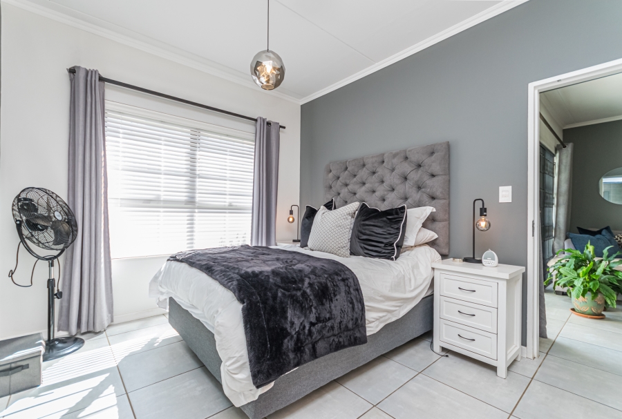 3 Bedroom Property for Sale in Crowthorne AH Gauteng