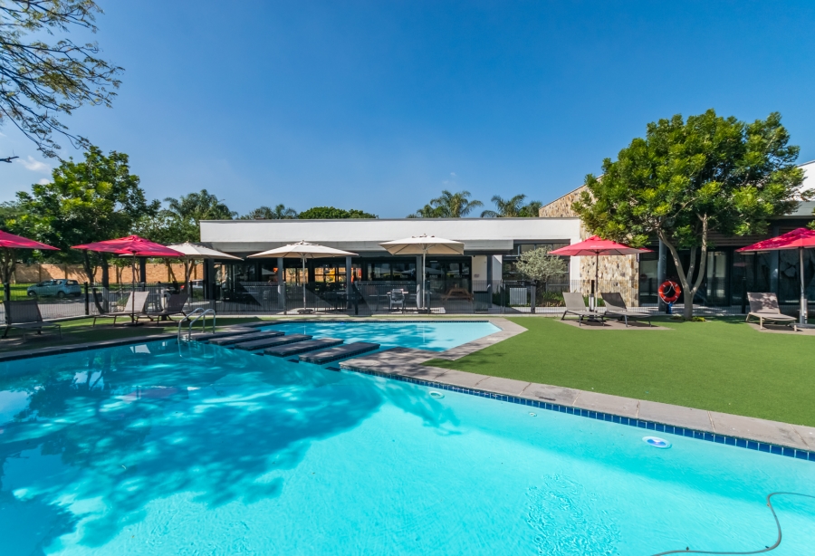 3 Bedroom Property for Sale in Crowthorne AH Gauteng