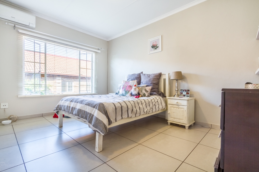 To Let 2 Bedroom Property for Rent in Tyger Valley Gauteng