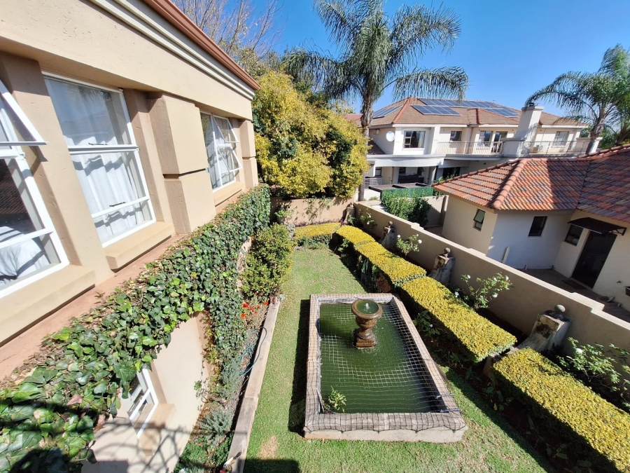 3 Bedroom Property for Sale in Eldoraigne Gauteng