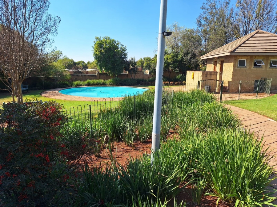 3 Bedroom Property for Sale in Eldoraigne Gauteng