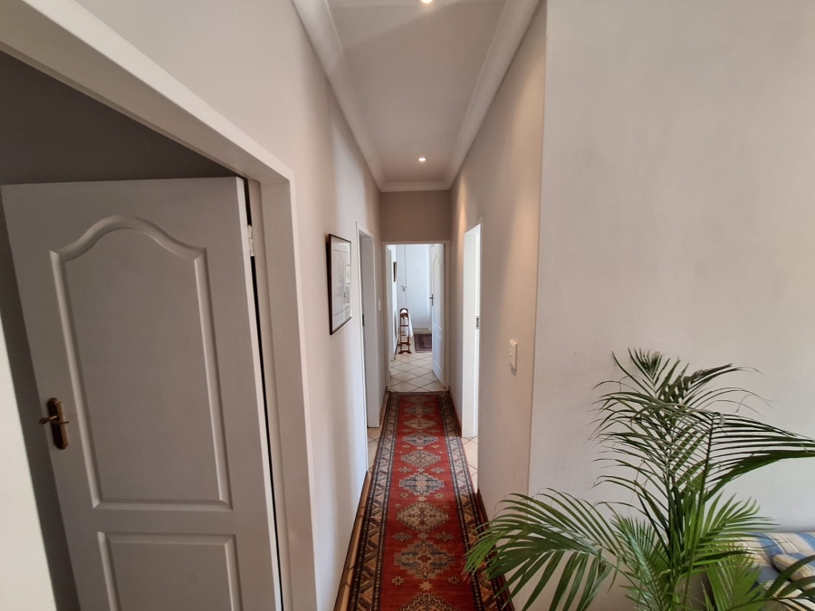 3 Bedroom Property for Sale in Eldoraigne Gauteng
