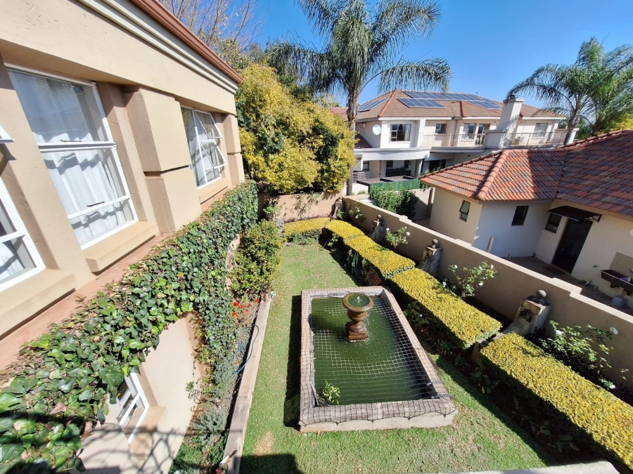 3 Bedroom Property for Sale in Eldoraigne Gauteng