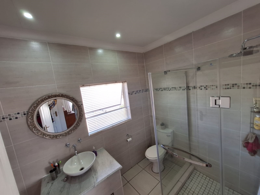 3 Bedroom Property for Sale in Eldoraigne Gauteng