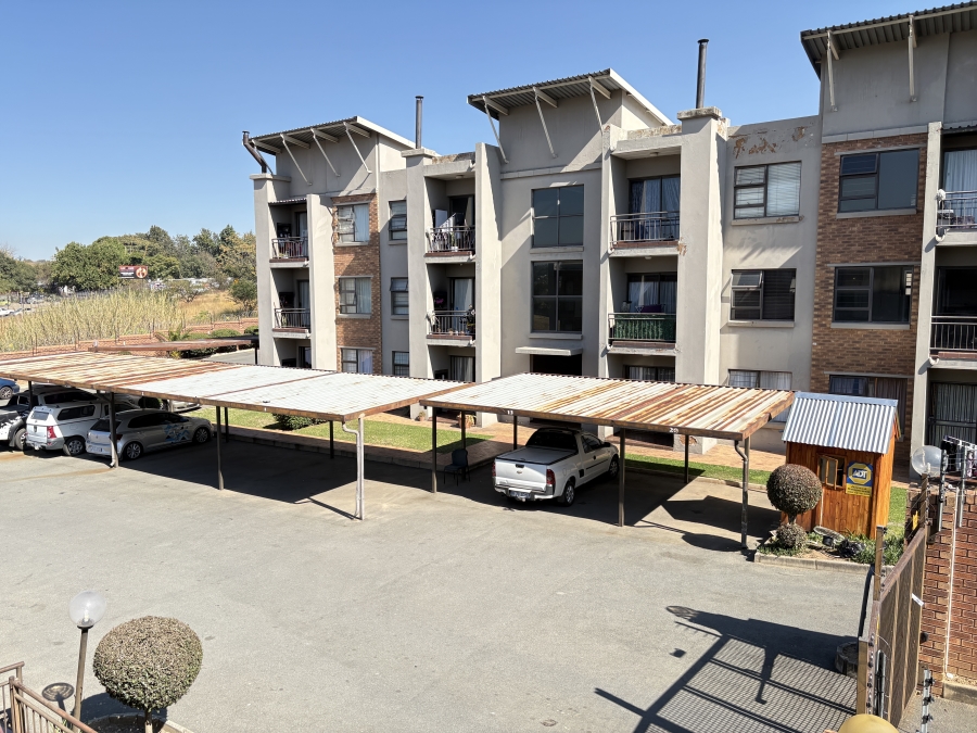2 Bedroom Property for Sale in Noordhang Gauteng
