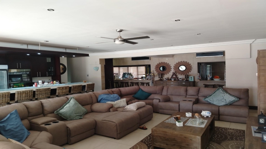 6 Bedroom Property for Sale in Kaalplaats Gauteng