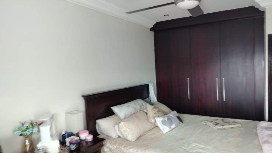 6 Bedroom Property for Sale in Kaalplaats Gauteng