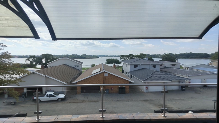 6 Bedroom Property for Sale in Kaalplaats Gauteng