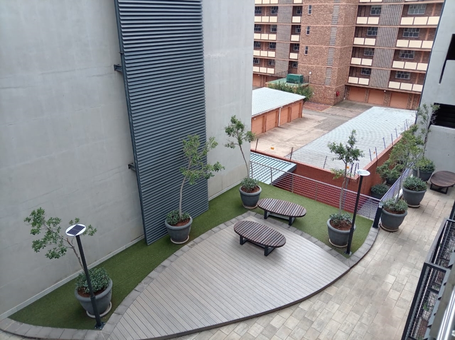 1 Bedroom Property for Sale in Brooklyn Gauteng