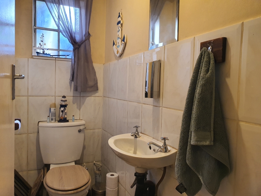 2 Bedroom Property for Sale in Silverton Gauteng