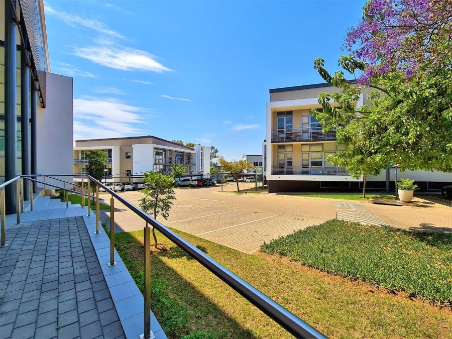 To Let commercial Property for Rent in Fourways Gauteng