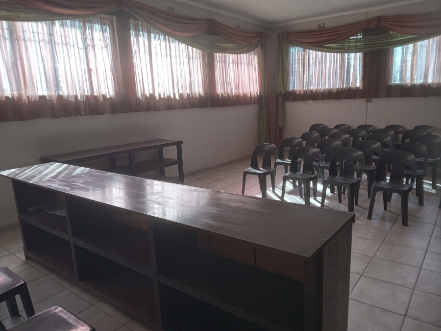 To Let commercial Property for Rent in Apex Gauteng