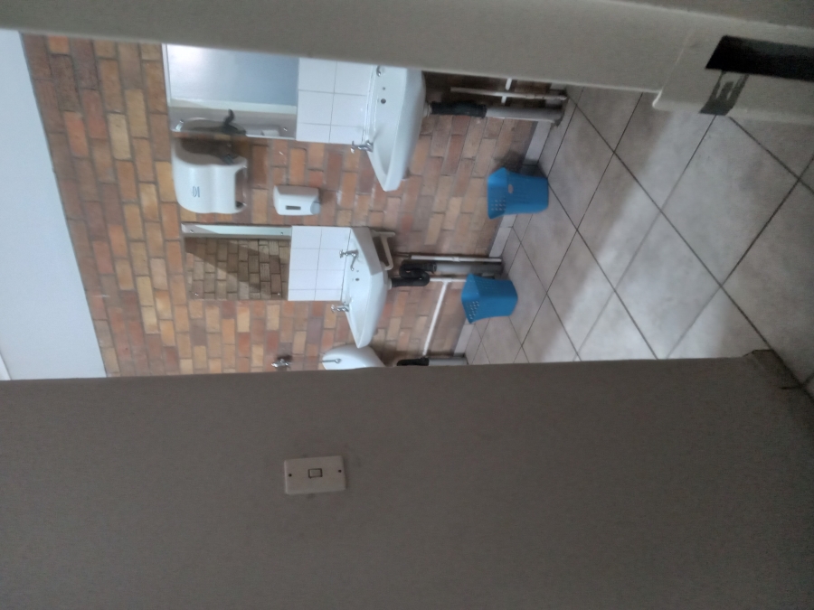 To Let commercial Property for Rent in Apex Gauteng