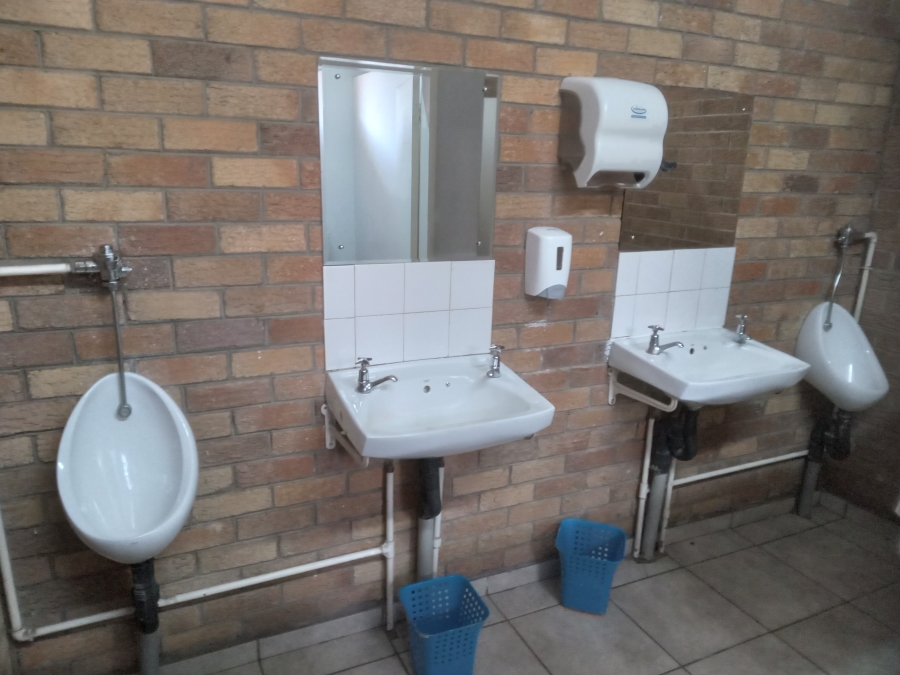 To Let commercial Property for Rent in Apex Gauteng