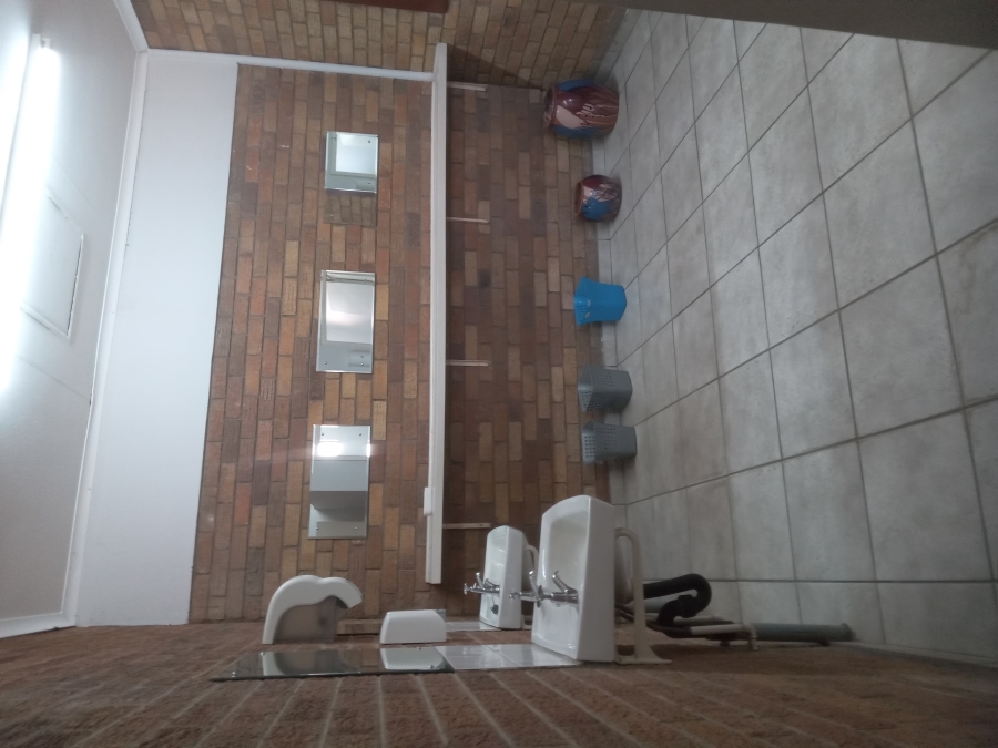 To Let commercial Property for Rent in Apex Gauteng
