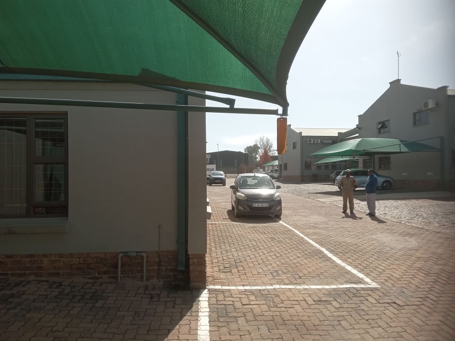 To Let commercial Property for Rent in Apex Gauteng